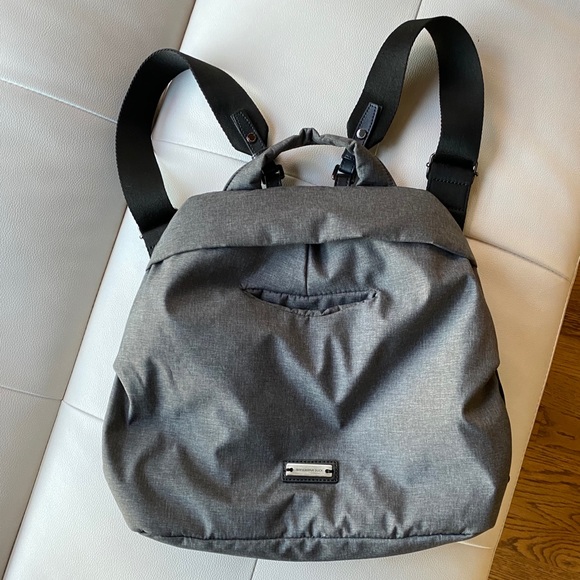 Backpack - Picture 1 of 3